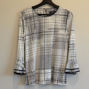 Karl Lagerfeld Paris Printed Blouse – Size Small